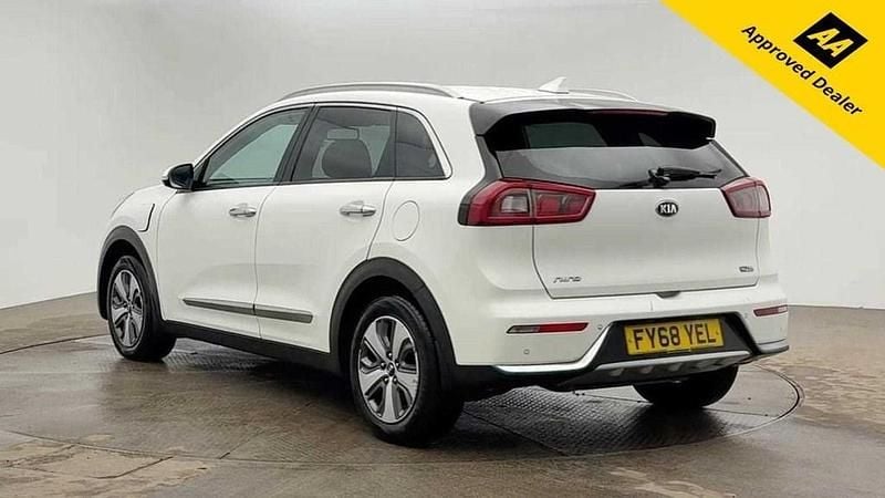 Used Kia Niro 141 HP (103 kW) 2018 White SUV