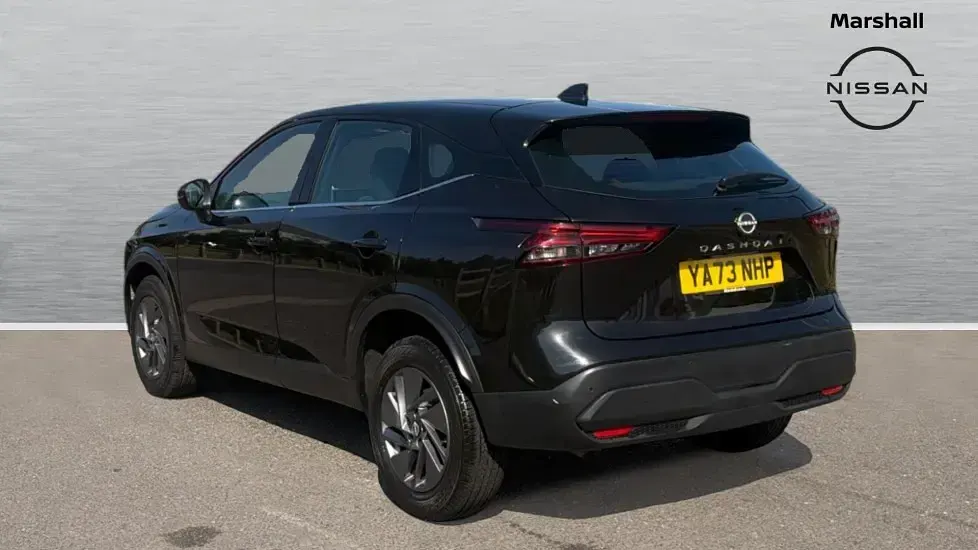 Used Nissan Qashqai Acenta Premium 158 HP (116 kW) 2023 Black SUV