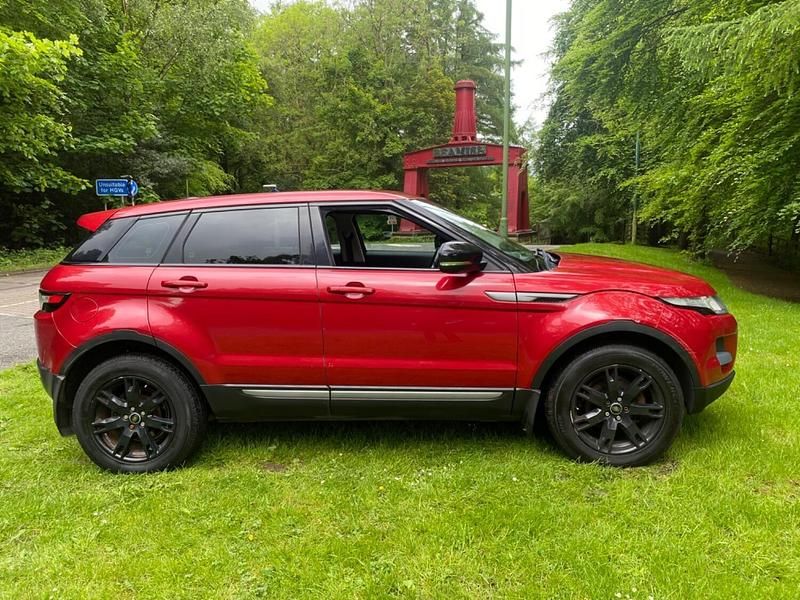 Used Land Rover Range Rover evoque Pure 190 HP (139 kW) 2013 Red SUV