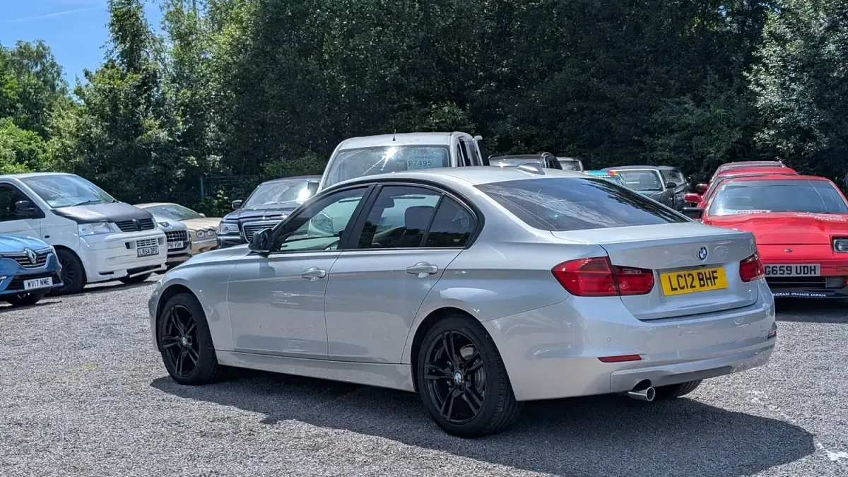 Used BMW 320 Comfort Edition 2012 Silver Sedan