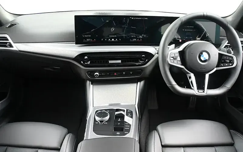New BMW 320 M Sport 184 HP (135 kW) 2026 Sedan