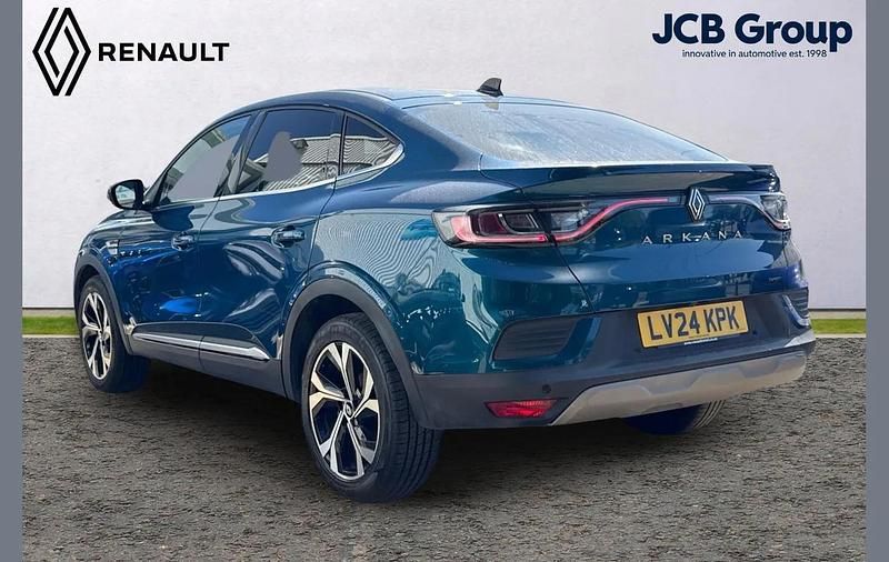 Begagnad Renault Arkana Techno 142 HK (104 kW) 2024 Blå SUV