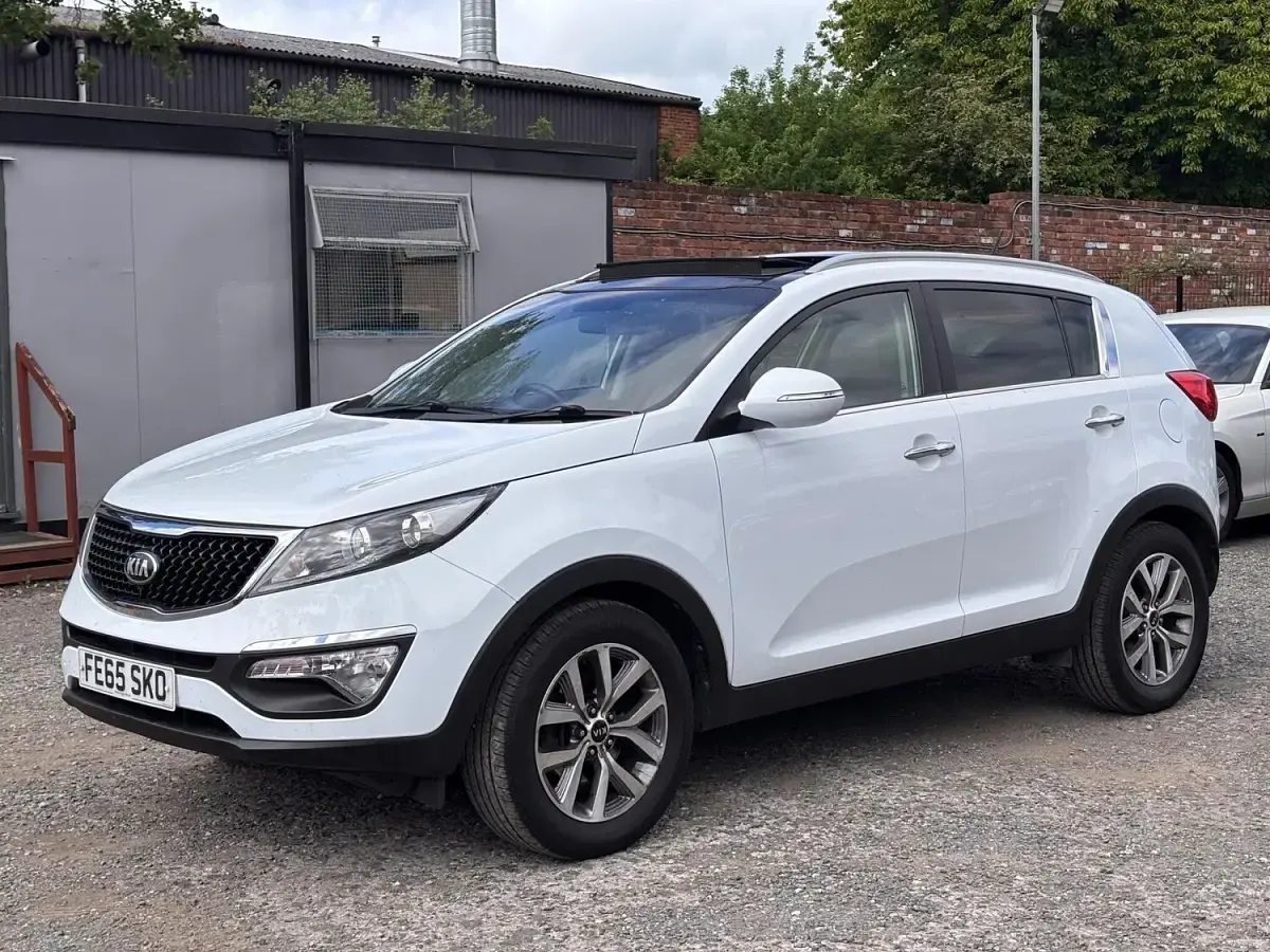 Used Kia Sportage 130 HP (95 kW) 2015 White SUV