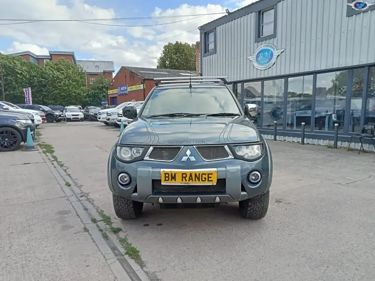 Used Mitsubishi L200 2006 Grey Pickup