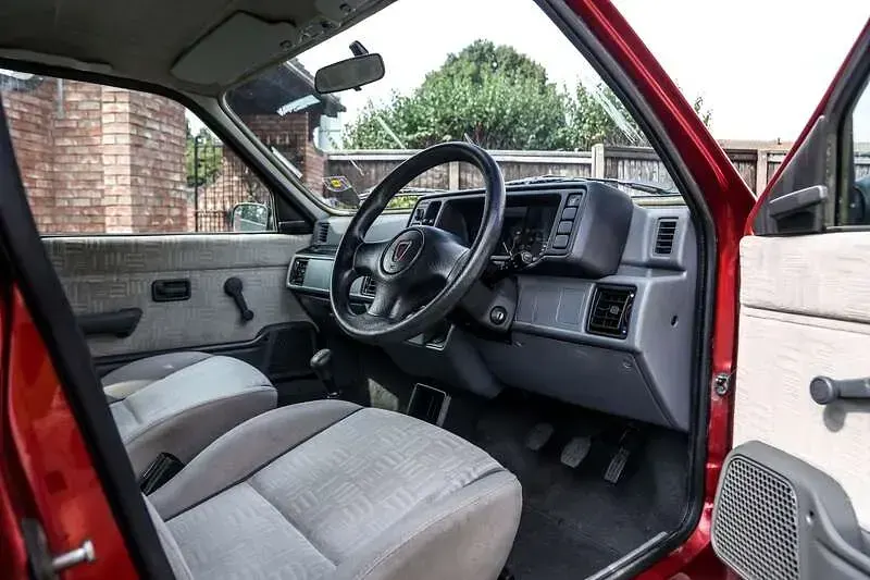 Used Rover 100 55 HP (40 kW) 1997 Red Hatchback