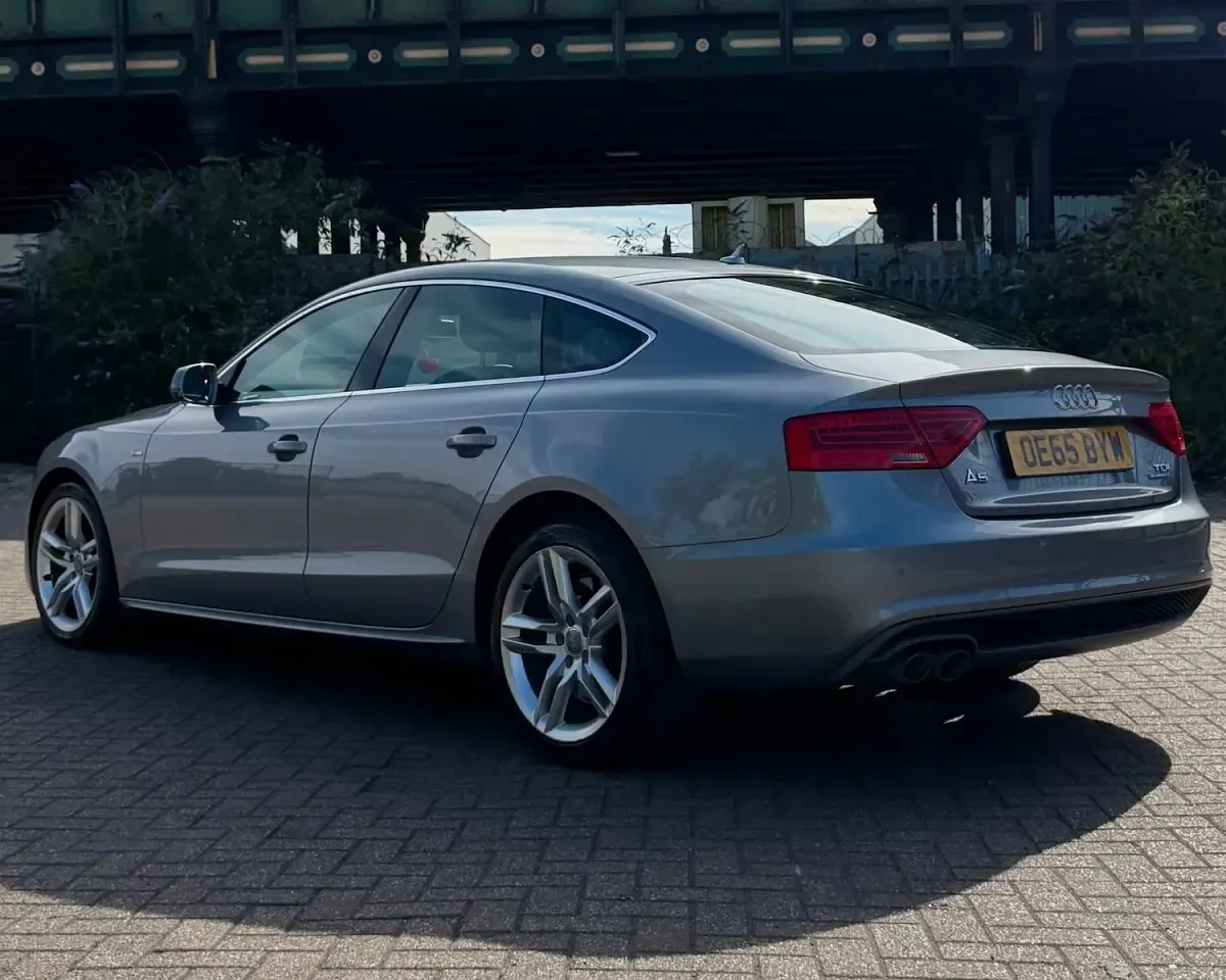 Used Audi A5 S-Line 245 HP (180 kW) 2015 Grey Coupe