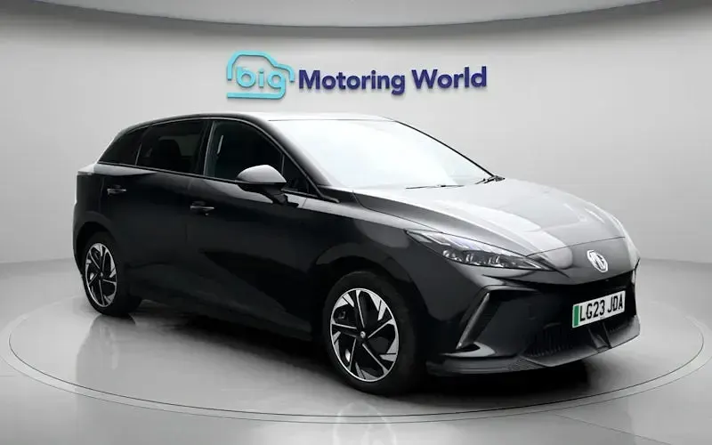 Used MG MG4 EV Trophy 150 kW (204 HP) 2025 Hatchback