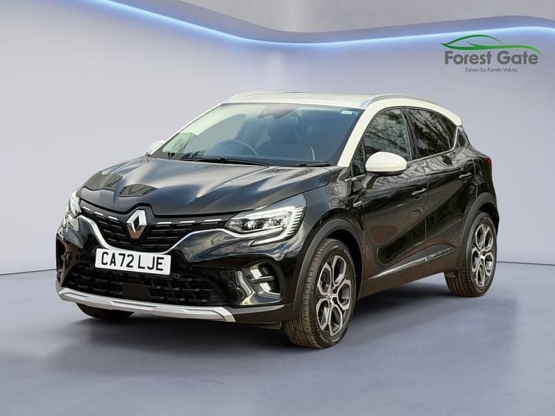 Used Renault Captur Techno 145 HP (106 kW) 2023 Black/white SUV