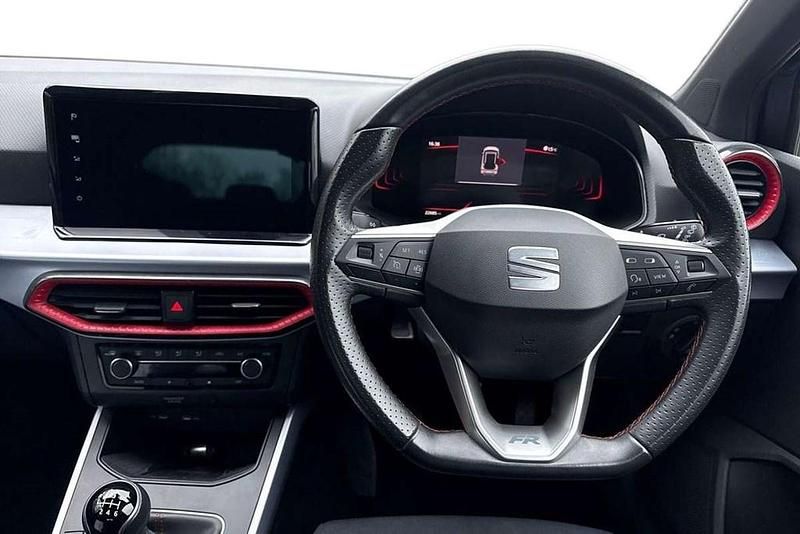 Used Seat Arona FR 108 HP (79 kW) 2023 Grey SUV