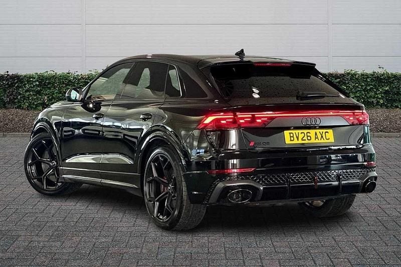 New Audi RS Q8 Design 631 HP (464 kW) 2026 Mythos black metallic SUV