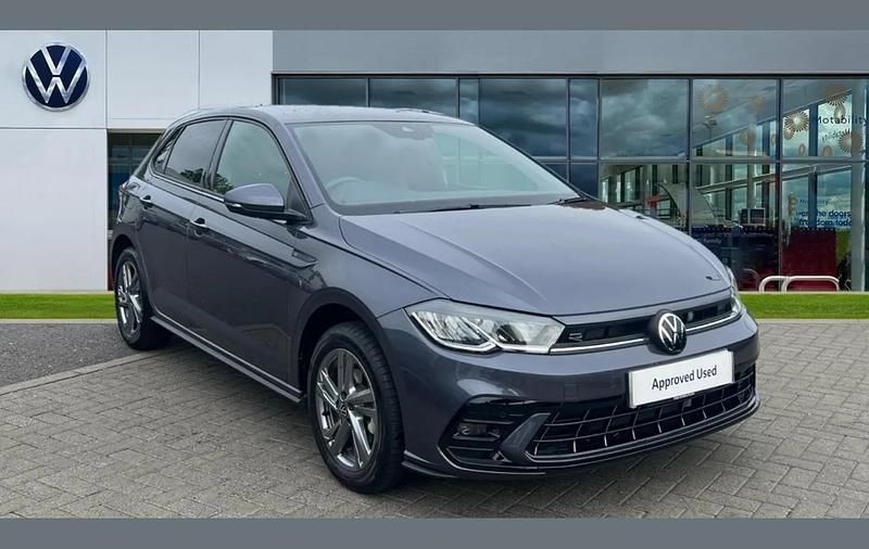 Smokey grey metallic Used 2025 VW Polo R-line Hatchback | £21,491 (Fair price) - Image 1/4