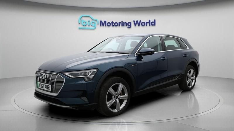Used Audi e-tron 230 kW (313 HP) 2021 Blue SUV