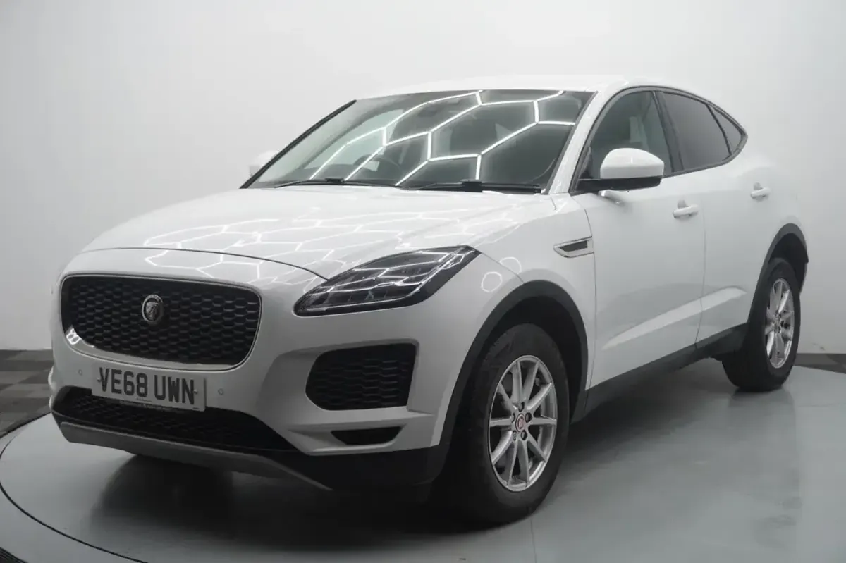 Usado Jaguar E-Pace S 2018 Branco SUV
