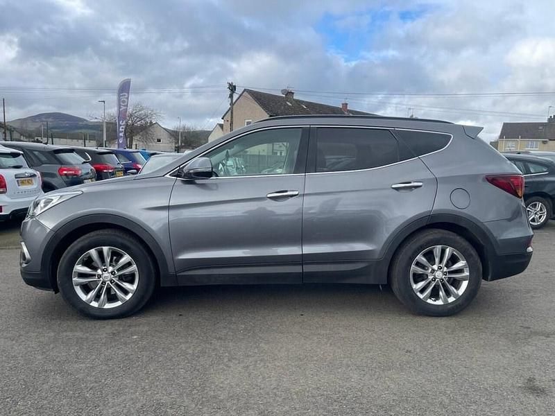 Used Hyundai Santa Fe Premium 200 HP (147 kW) 2016 Silver SUV