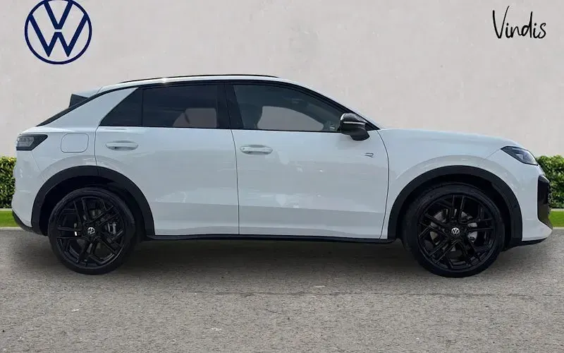 New VW T-Roc R-line 150 HP (110 kW) 2026 SUV
