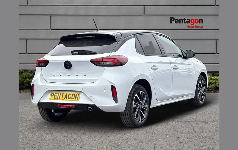 Used Vauxhall Corsa S 100 HP (73 kW) 2025 White Hatchback