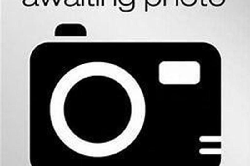 White Used 2015 Suzuki Swift SZ3 Hatchback | £4,985 (Fair price) - Image 1/1