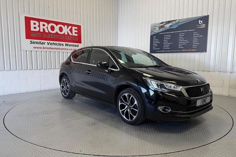 Used DS Automobiles DS4 Prestige 150 HP (110 kW) 2016 Black Hatchback