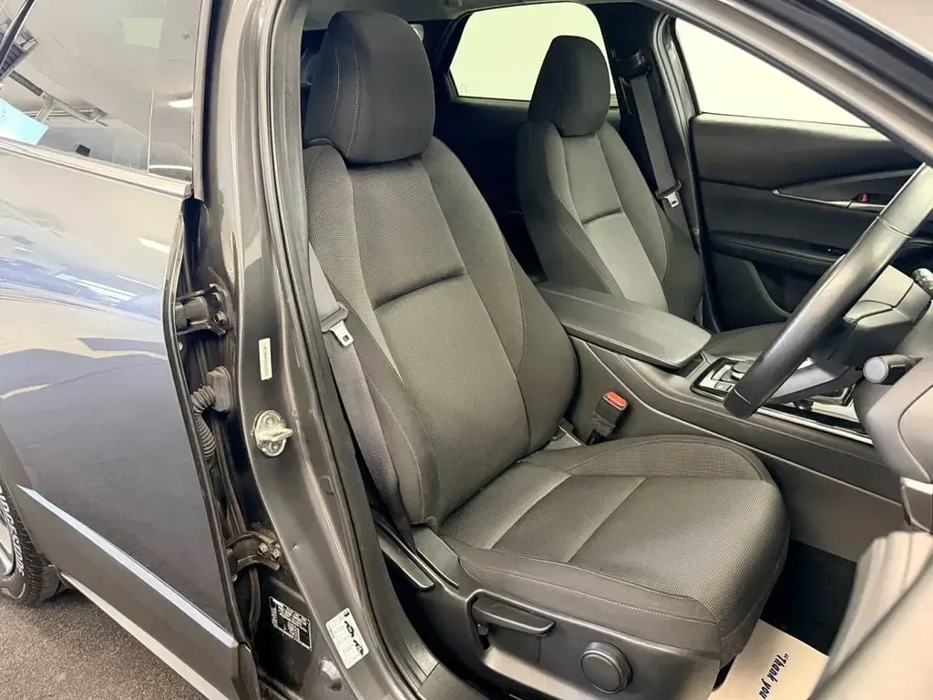 Used Mazda CX-30 Inclusive 185 HP (136 kW) 2022 Grey SUV