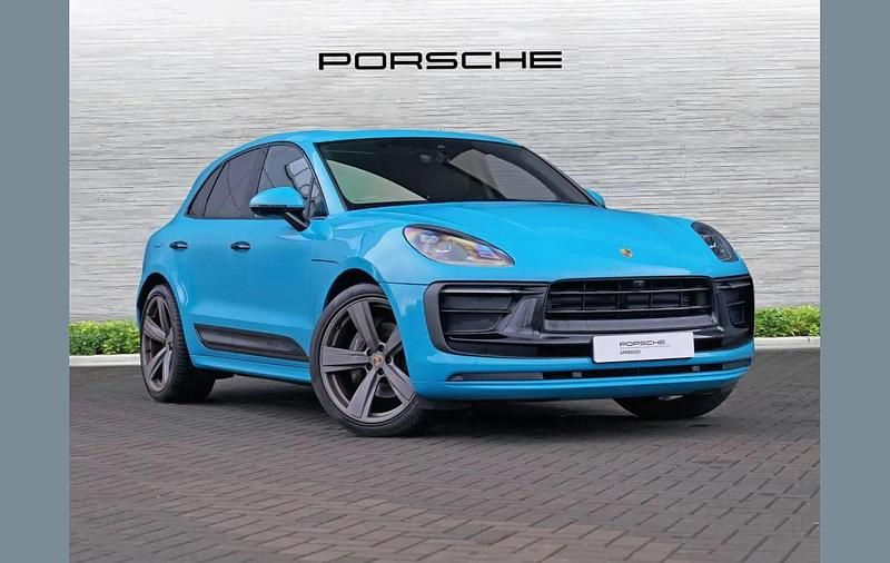 Blue Used 2022 Porsche Macan SUV | £56,990 (Expensive) - Image 1/4