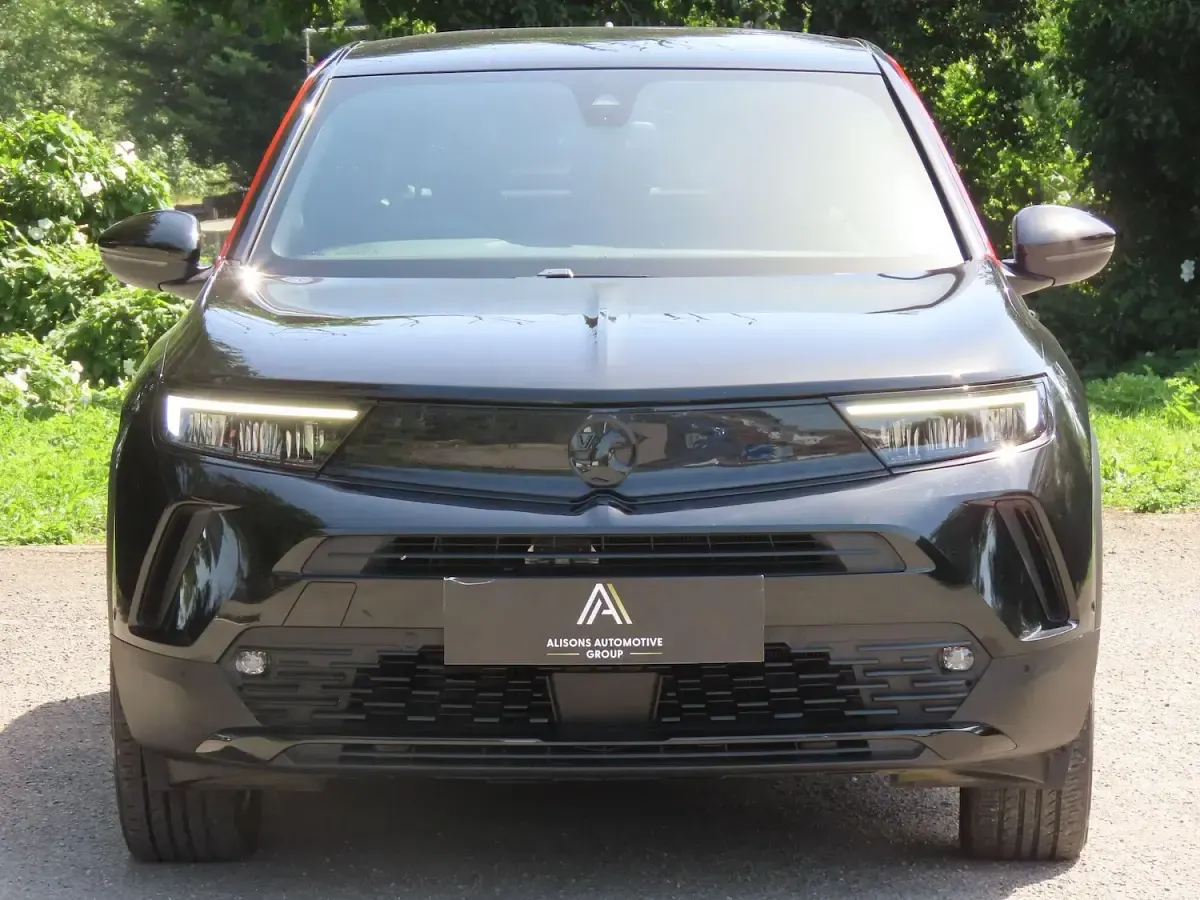 Used Vauxhall Mokka SRi 100 kW (136 HP) 2021 Black SUV