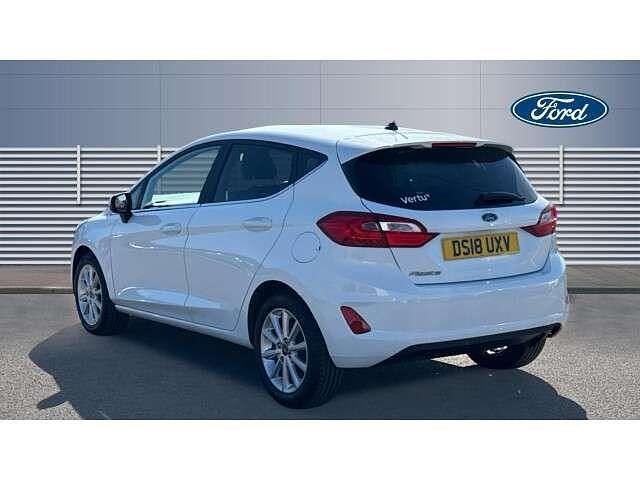 Used Ford Fiesta Titanium 100 HP (73 kW) 2018 White Hatchback