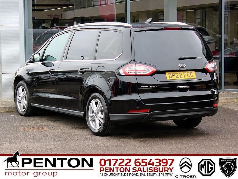 Usado Ford Galaxy Titanium 190 HP (139 kW) 2022 Preto Monovolume