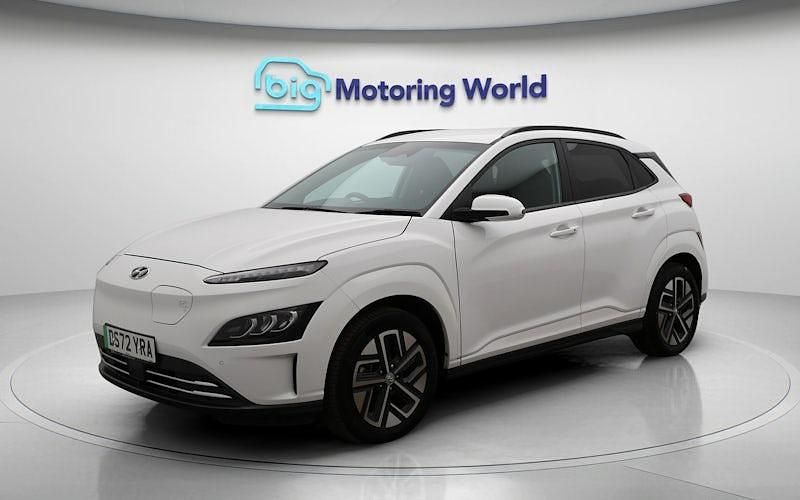 Used Hyundai Kona Premium 150 kW (204 HP) 2022 White SUV
