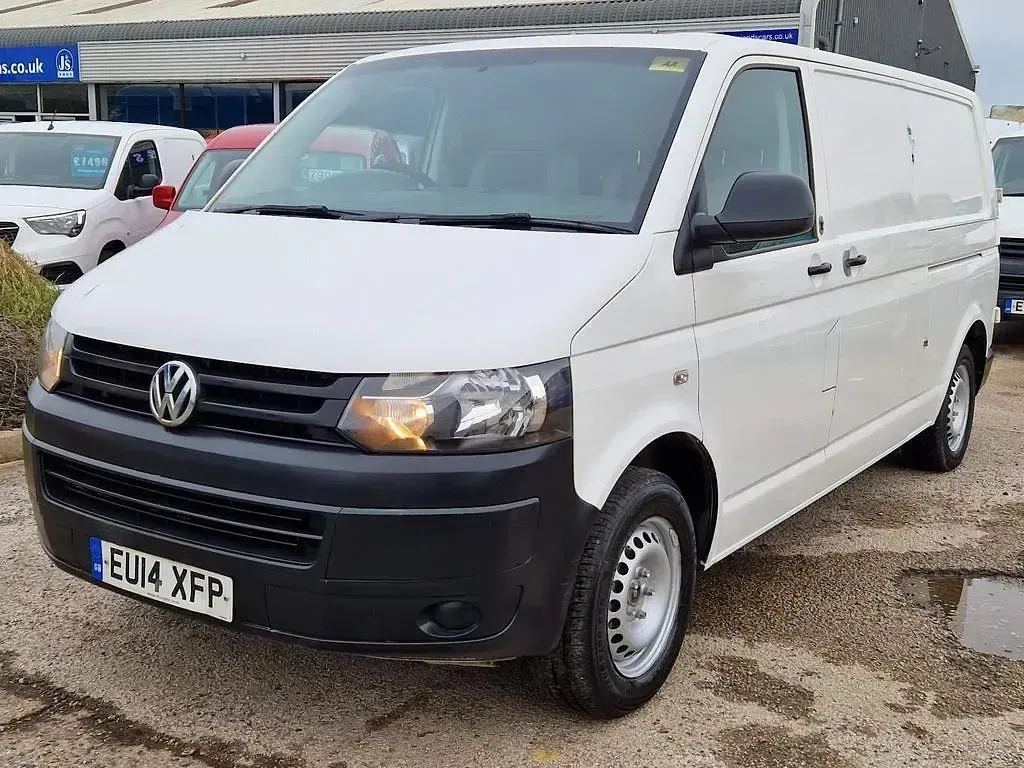Used VW T5 Startline 113 HP (83 kW) 2014 White Van