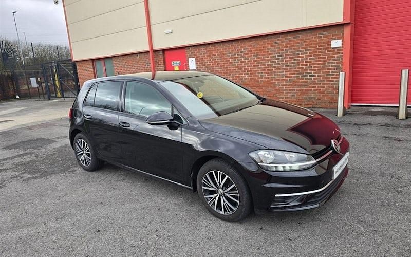 Used VW Golf VII SE 116 HP (85 kW) 2018 Black Hatchback