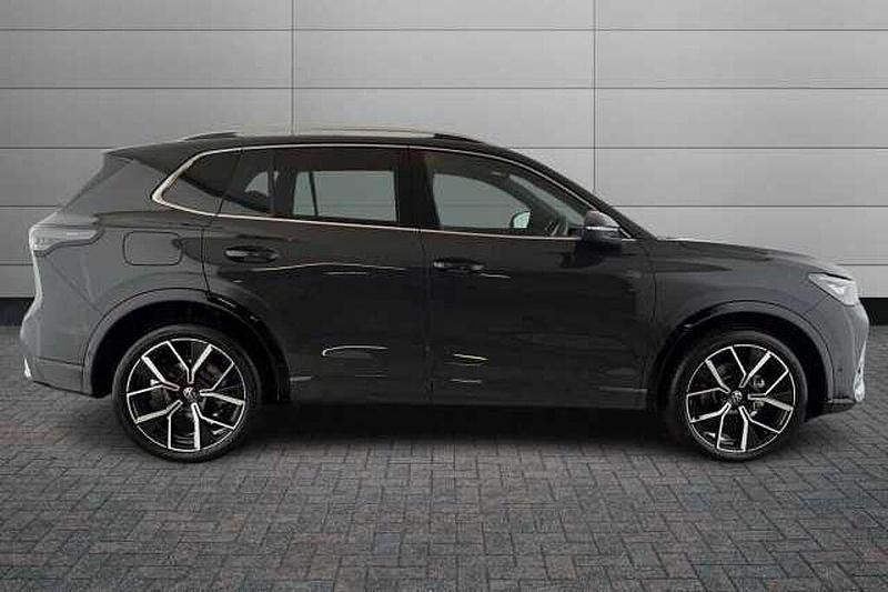 Used VW Tiguan 148 HP (108 kW) 2025 SUV