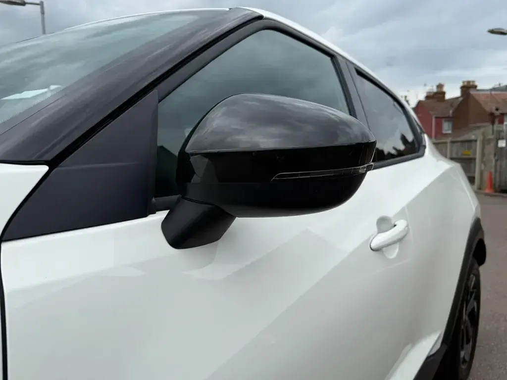 Used Nissan Juke N-Connecta 2024 White SUV