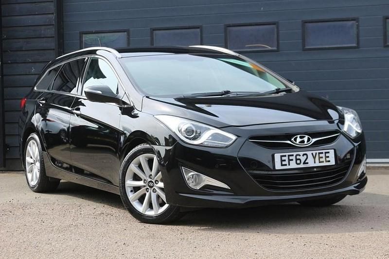 Black Used 2012 Hyundai i40 Style Estate | £3,995 (A bit pricey) - Image 1/1