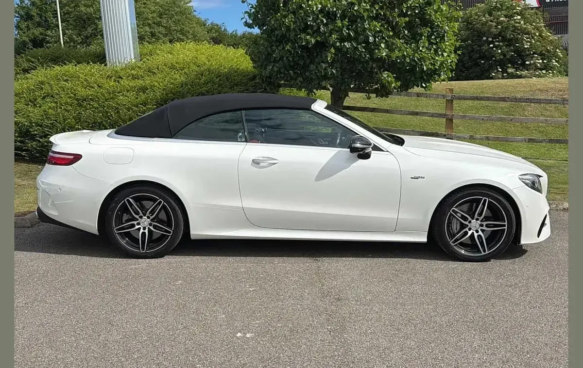Used Mercedes E53 AMG Premium 429 HP (315 kW) 2019 White Cabriolet