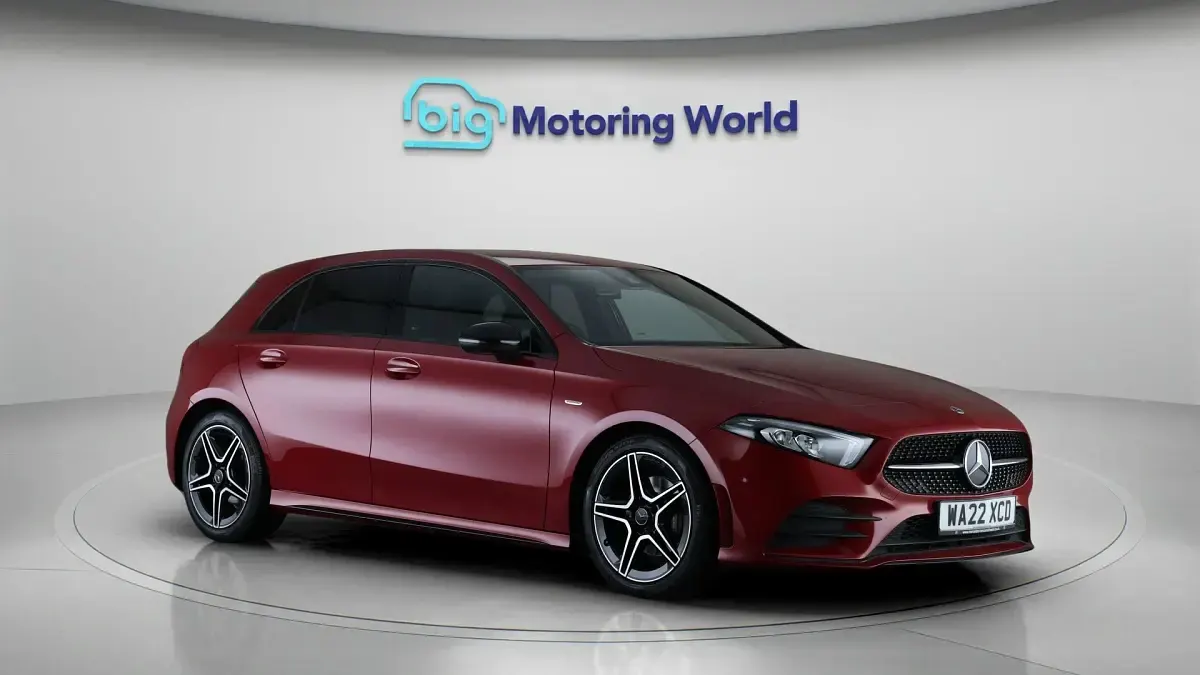 Używany Mercedes A180 Executive 136 KM (100 kW) 2022 Hatchback