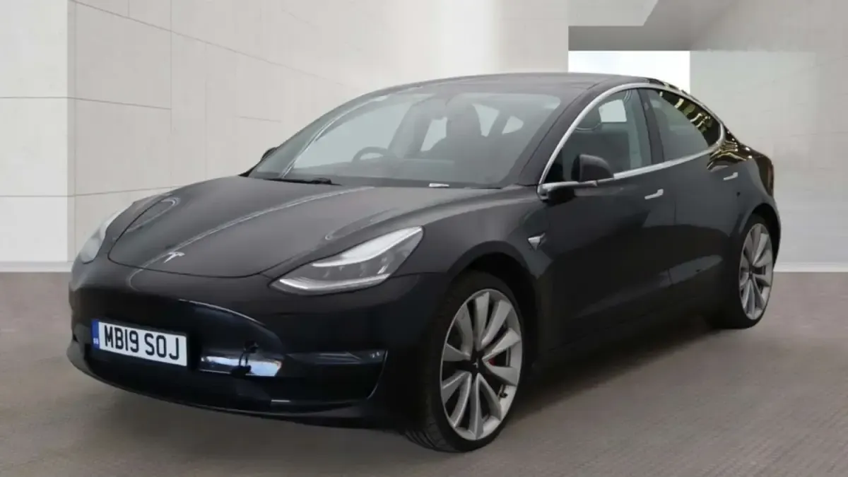 Usado Tesla Model 3 Performance 461 kW (627 CV) 2019 Negro Berlina