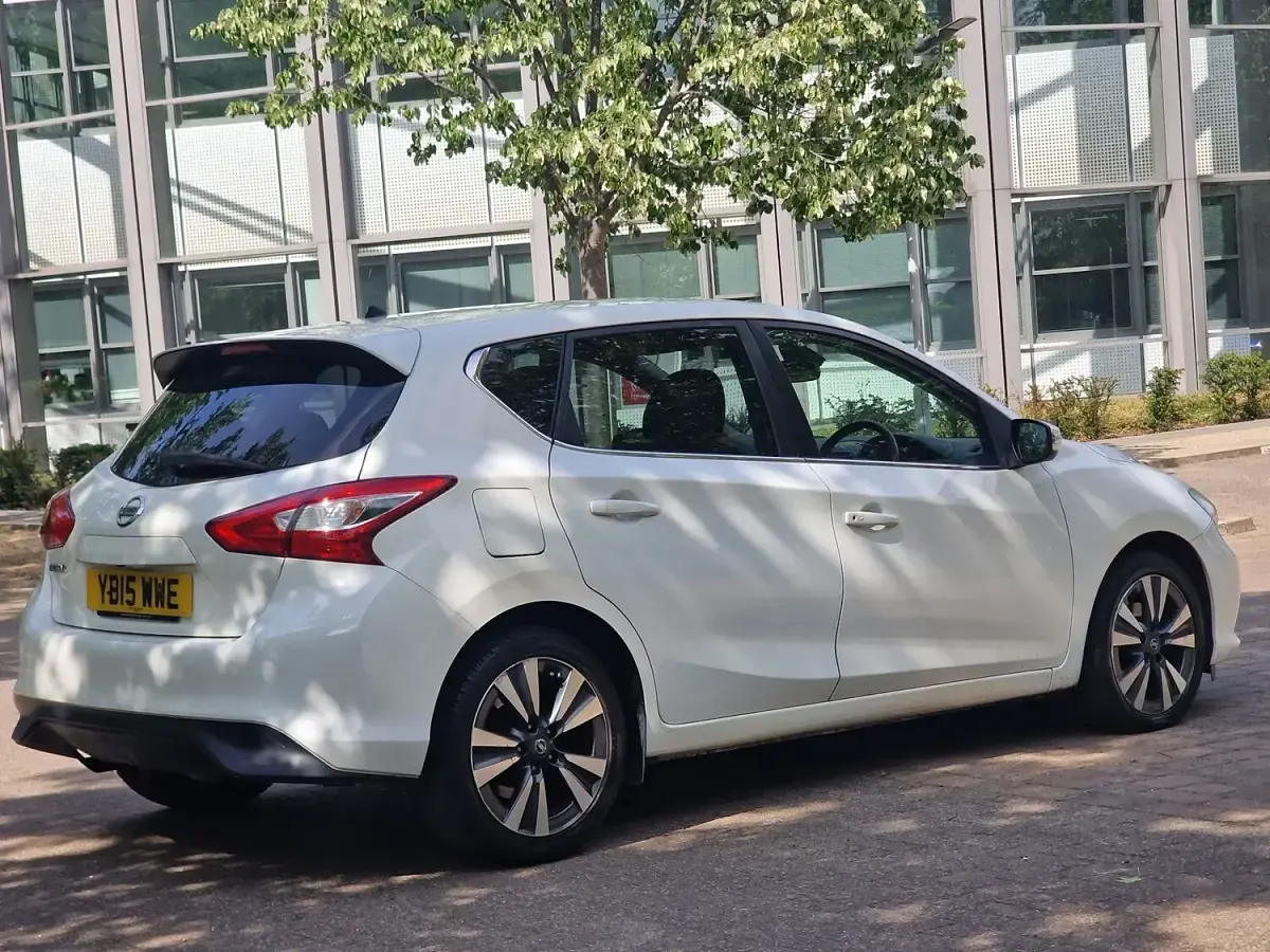 Used Nissan Pulsar N-TEC 115 HP (84 kW) 2015 White Hatchback