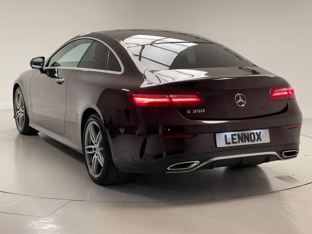 Usado Mercedes E350 AMG line 2019 Vermelho Coupé