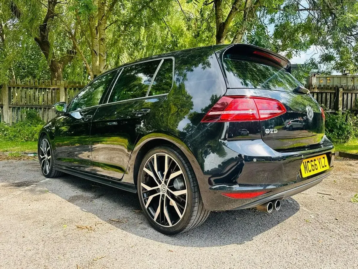 Used VW Golf VII GTD 2016 Black Hatchback