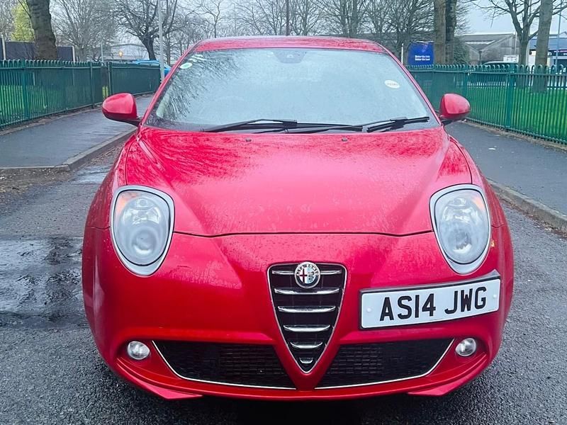 Used Alfa Romeo MiTo Sprint 105 HP (77 kW) 2014 Red Hatchback