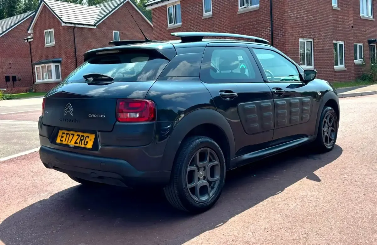 Used Citroën C4 Cactus Feel 2017 Black Hatchback