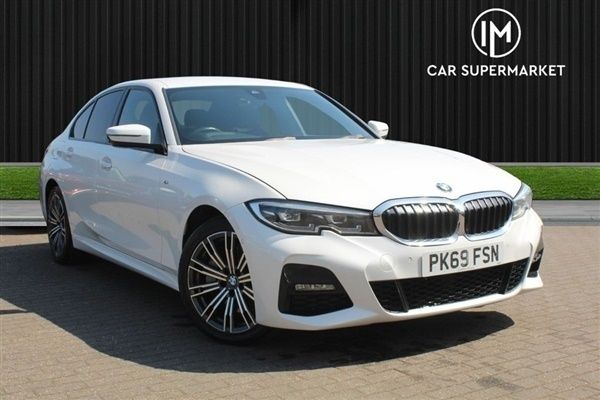 White Used 2019 BMW 330 M Sport Sedan | £15,485 (Fair price) - Image 1/1