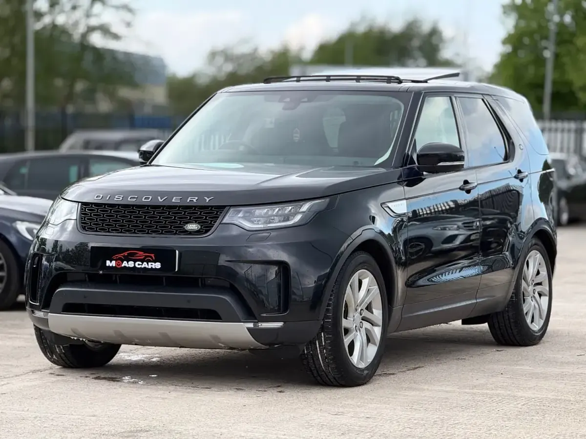 Usado Land Rover Discovery 5 HSE 240 CV (176 kW) 2018 Negro SUV