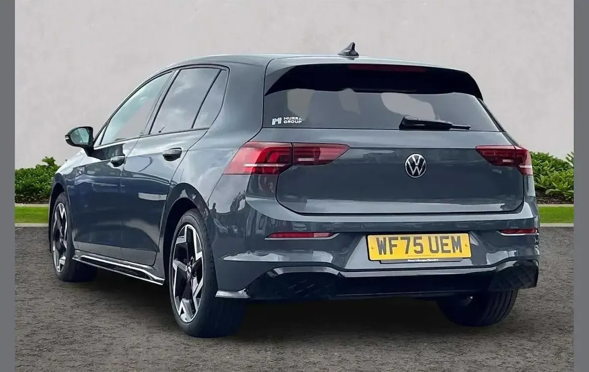 Used VW Golf VIII R-line 150 HP (110 kW) 2025 Grey Hatchback