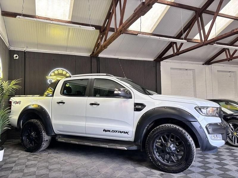 Used Ford Ranger Wildtrack 200 HP (147 kW) 2017 White Pickup