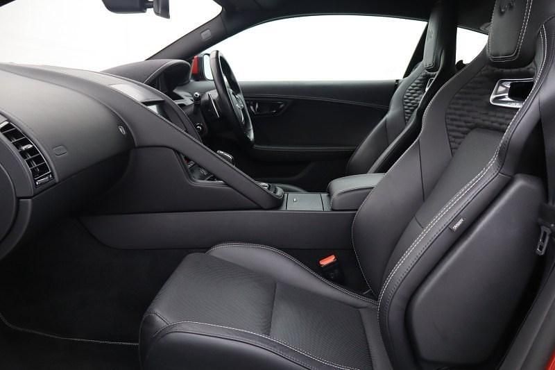 Used Jaguar F-Type Supercharged 575 HP (422 kW) 2021 Red Coupe