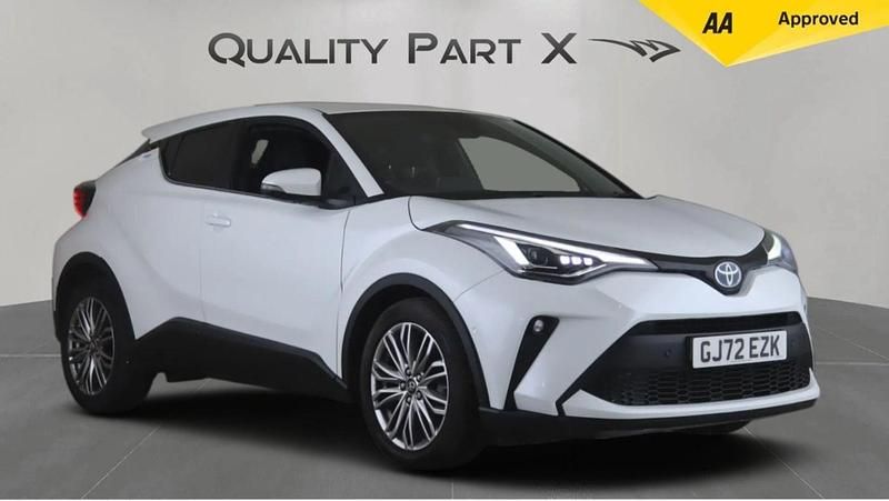 Used Toyota C-HR 122 HP (89 kW) 2022 White SUV