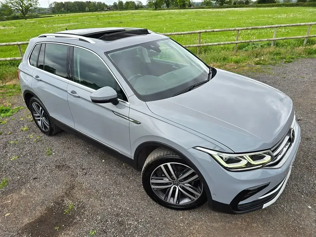 Used VW Tiguan Elegance 150 HP (110 kW) 2020 Grey SUV