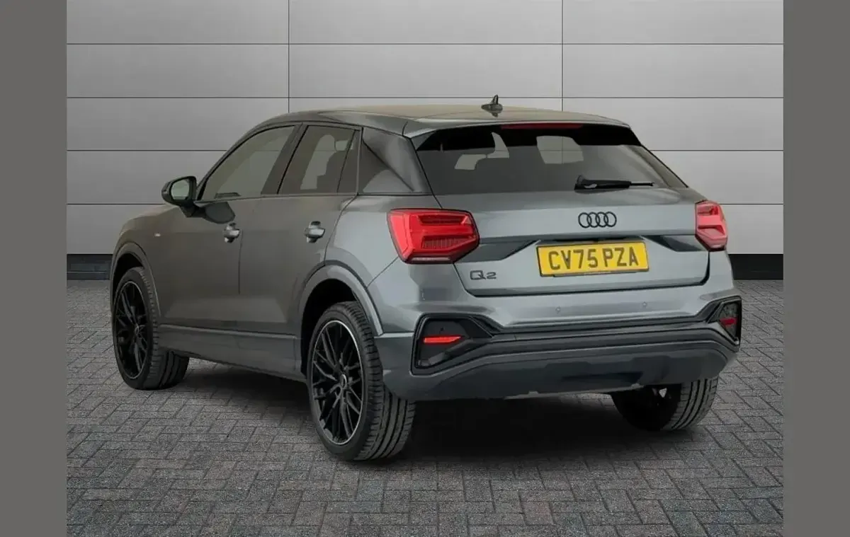 Used Audi Q2 Black Edition 147 HP (108 kW) 2025 Grey SUV