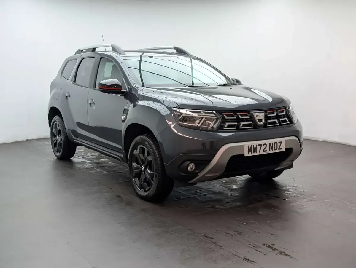 Second-hand Dacia Duster Extreme 150 CP (110 kW) 2022 Gri SUV